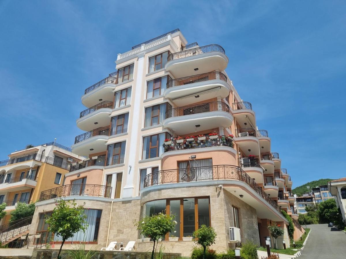 Fenix Apart Complex Sveti Vlas Exterior photo