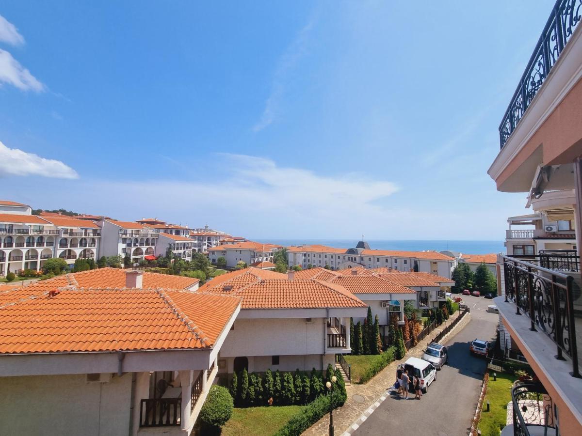 Fenix Apart Complex Sveti Vlas Exterior photo